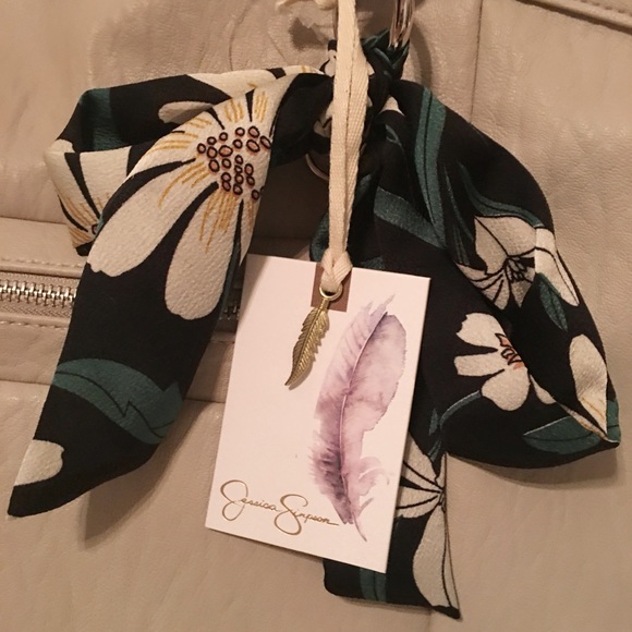 Jessica Simpson purse- brand new with tags. - Picture 3 of 4